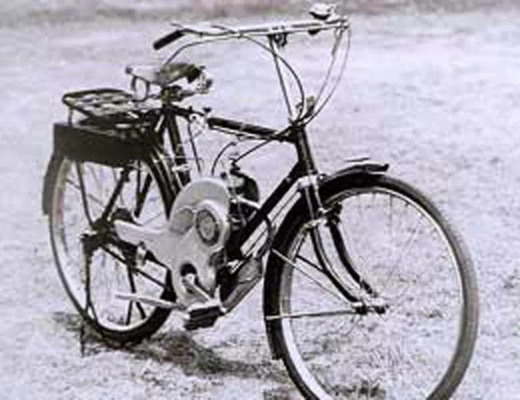 스즈키 파워프리호 1952.jpg