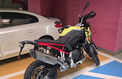F900gs 입니다