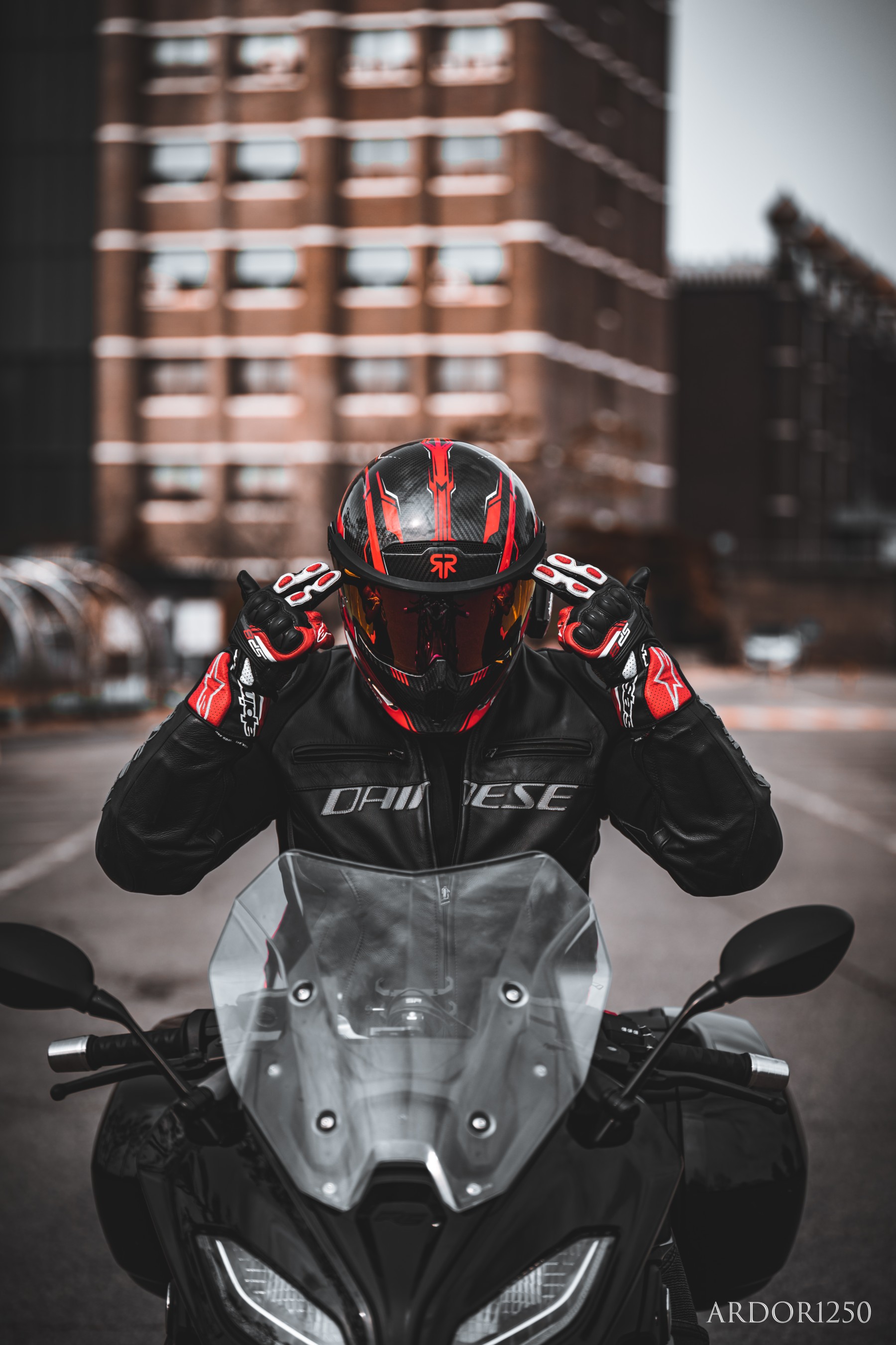 709b2c42c0ccb3587a01ef7ed481fe3dedb2a8e5r51v.jpg