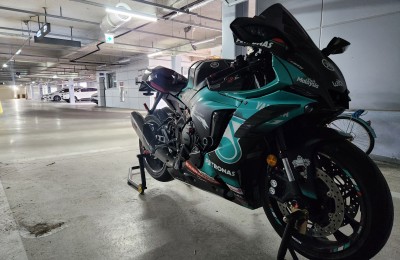 YZF R1 신차기변!!