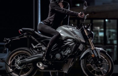 CB125R