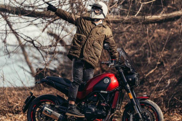 Benelli Leoncino 500