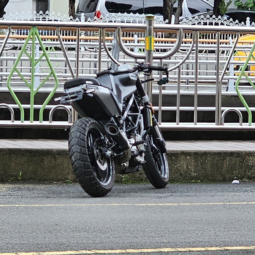 f96aa3300a8d5c0db1fe51547f5776a2e8b3abe3sa6m.jpg