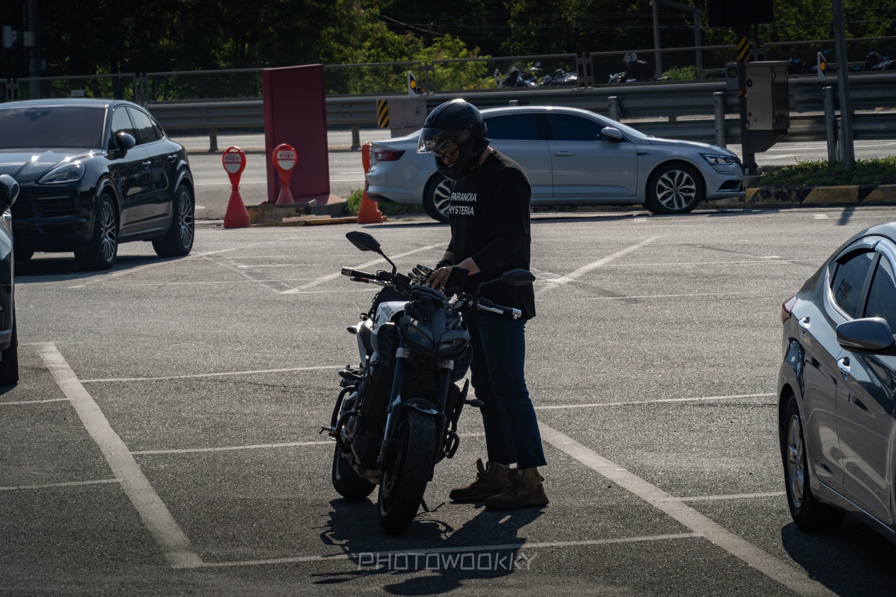 d408739aef4d8f73528cc6e5f97b2d208f89f15baxrw.jpg