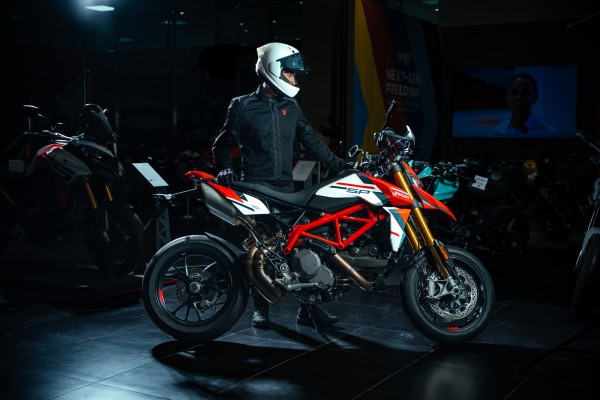 Hypermotard 950 SP - Ducati Songdo