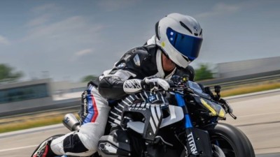 인스타펌 BMW R1300R TITAN