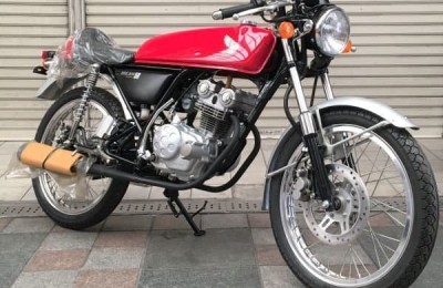 작년 일본 야후옥션에 나왔던 혼다 드림50cc 신차