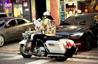 멋쟁이 할리오너님 도촬