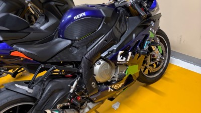 바-출 오늘만 버티면 주말이다