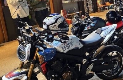 건담데칼 짱이쁜듯