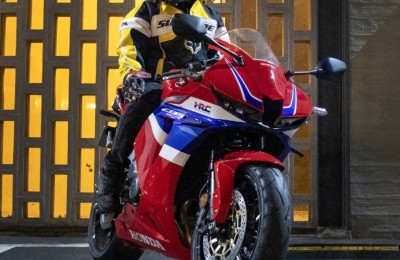 CBR600RR 25년식