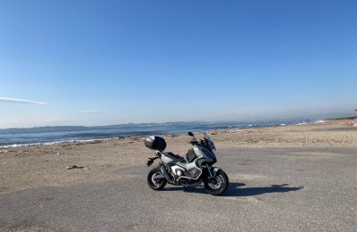X-ADV 타고 겨울바다